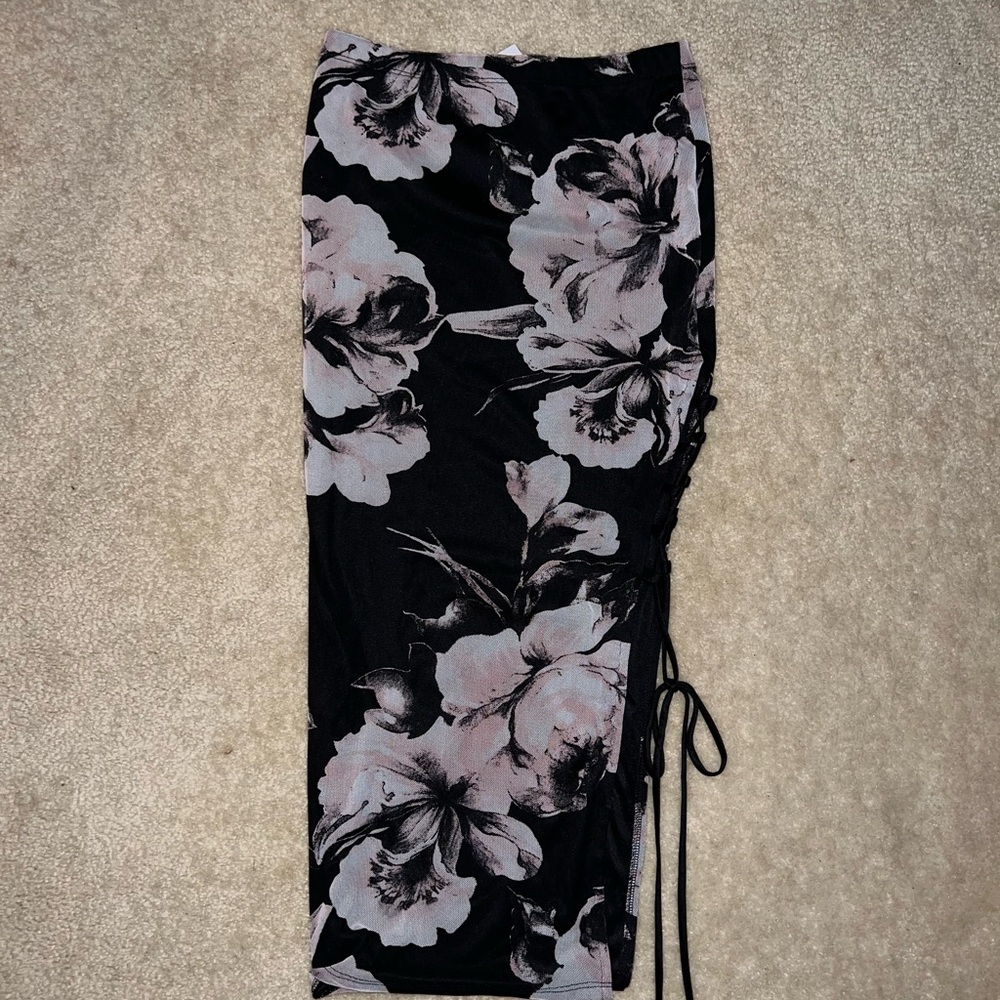 Mesh Floral Bodycon Skirt